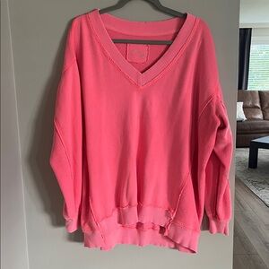 Aerie Bright Pink V-Neck over sized crew neck